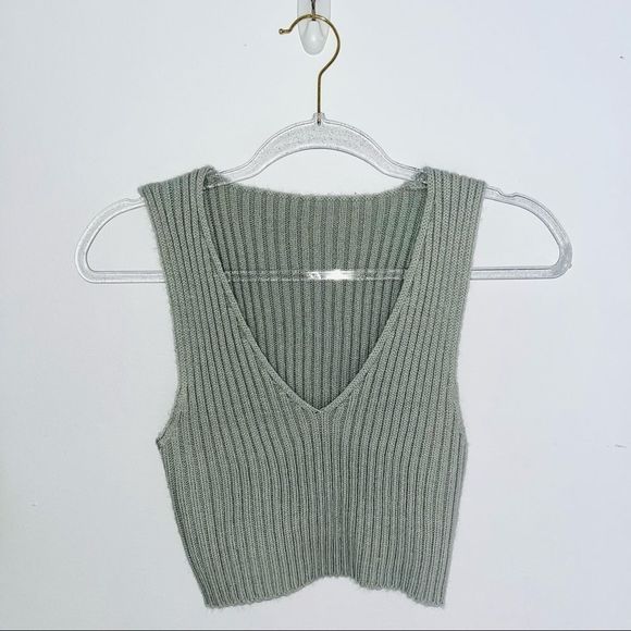 SHEIN Tops - SHEIN | Cropped Grey Ribbed Tank Top